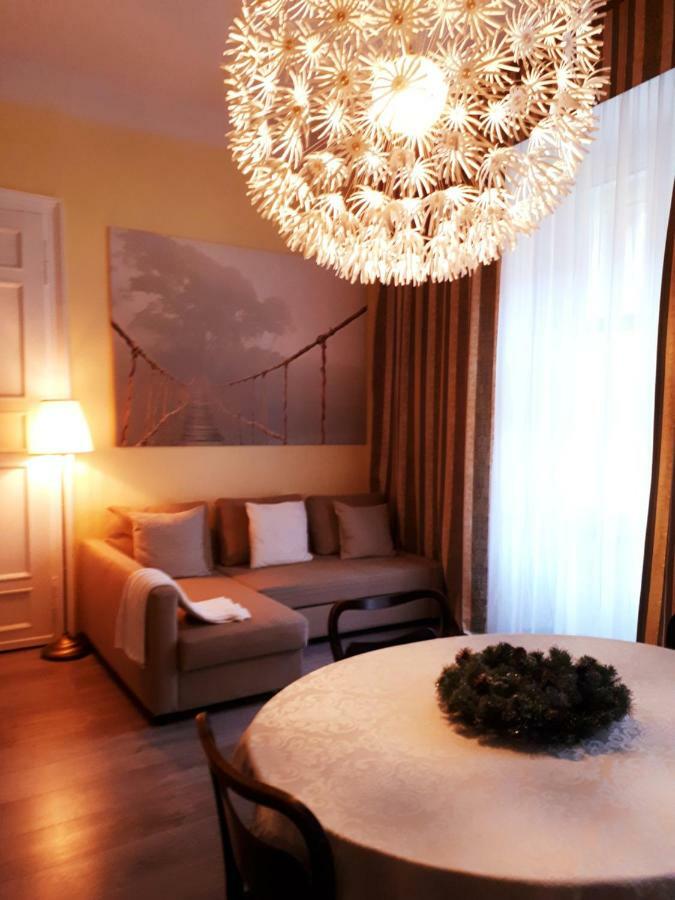 Mi Casa Tu Casa - Kremencova 10 * Prag